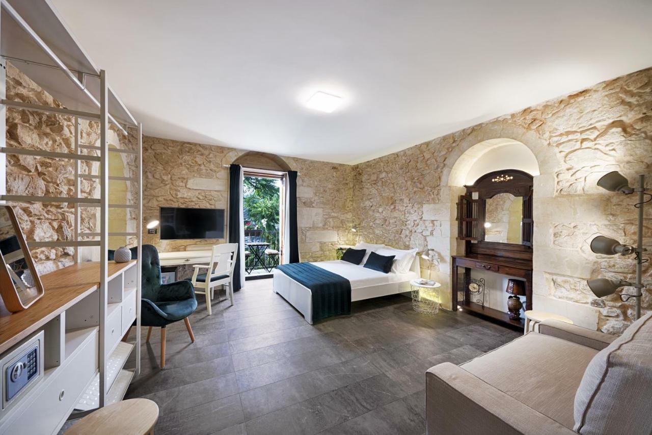 Centosedici Rooms Ragusa Exterior photo